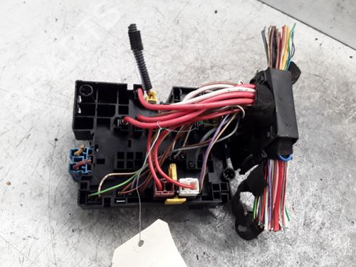Used Fuse box Fuse box PEUGEOT 206 Hatchback (2A/C) 1.9 D (69 hp) 30024291 30024291