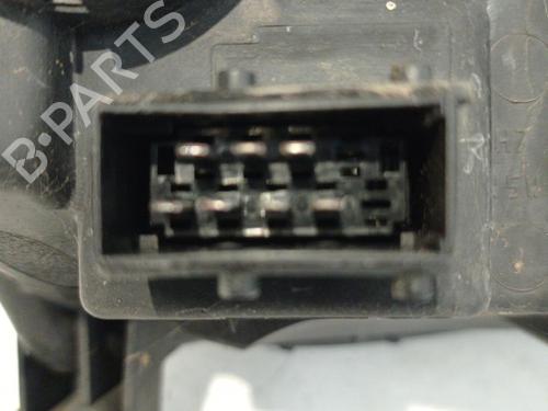 Used Left headlight TOYOTA COROLLA (_E12_) 1.4 D (NDE120_, NDE120R) (90 hp) 30021764