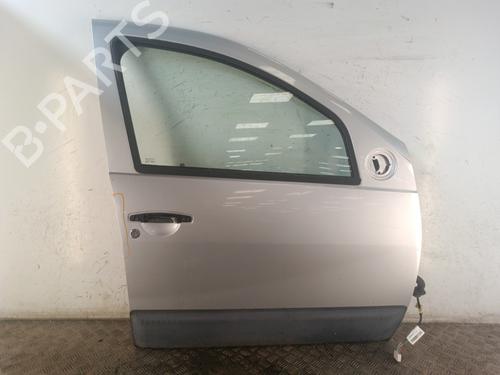 Used Right front door DACIA DUSTER (HS_) 1.5 dCi (86 hp) 30023363