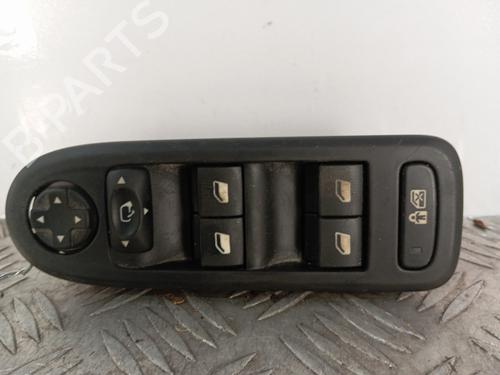 Left rear window switch PEUGEOT 508 SW I (8E_) 2.0 HDi | BP32318108I29 - Image 2