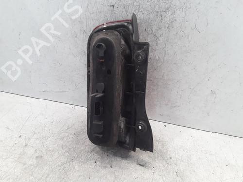 Høyre baklys NISSAN MICRA III (K12) 1.2 16V (65 hp) 30013373