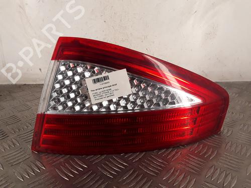 Højre baglygte FORD MONDEO IV (BA7) 2.0 TDCi (140 hp) 30098283