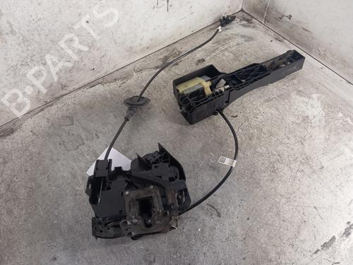 front-right-lock-renault-megane-iv-hatchback-b9amn_-2015-30012544 main image