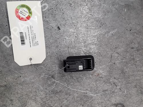 Used Right rear window switch Right rear window switch VW GOLF VII (5G1, BQ1, BE1, BE2) 2.0 GTD (184 hp) 30020573 30020573