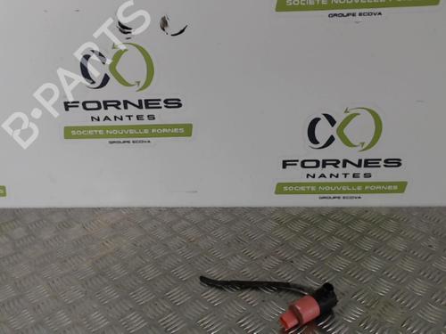 Used Washer pump TOYOTA YARIS (_P9_) 1.4 D-4D (NLP90_, NLP90R) (90 hp) 30027768