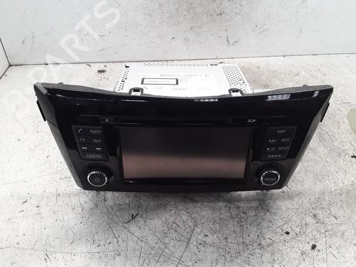 Radio NISSAN QASHQAI II (J11, J11_) 1.2 DIG-T (115 hp) 30023900