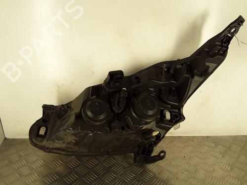 Right headlight PEUGEOT 208 I (CA_, CC_) 1.2 VTI 82 | BP30022876C29 