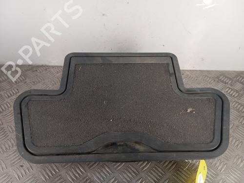 Suelo del maletero Suelo del maletero PEUGEOT 3008 I MPV (0U_) 1.6 HDi (112 hp) 33996154 33996154