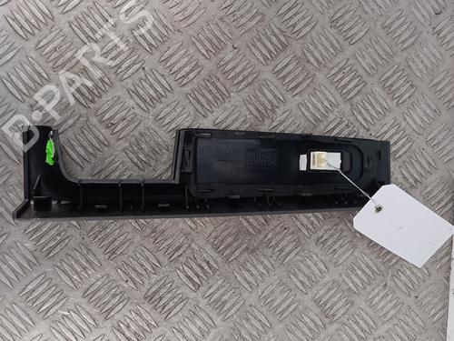 Used Right front window switch Right front window switch SKODA SUPERB II (3T4) 2.0 TDI (170 hp) 35956583 35956583