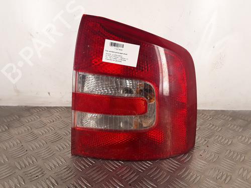 Used Right taillight SKODA OCTAVIA II Combi (1Z5) 2.0 TDI 16V (136 hp) 30022894