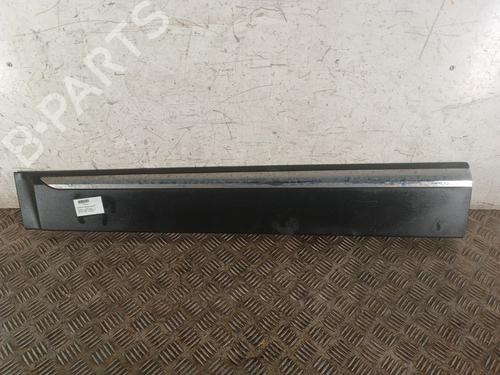 Used Door moulding trim RENAULT GRAND SCÉNIC III (JZ0/1_) 1.5 dCi (JZ09, JZ0D, JZ10, JZ14, JZ1G, JZ29, JZ2C) (110 hp) 30790679