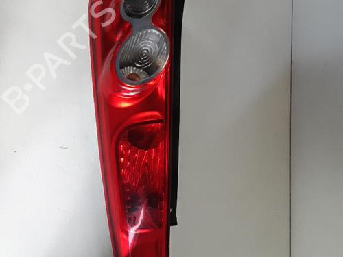 Right taillight FORD FIESTA V (JH_, JD_) 1.25 16V | BP30027051C35