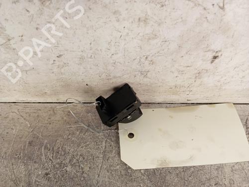 Used Right rear window switch Right rear window switch BMW X5 (E70) xDrive 30 d (235 hp) 30025421 30025421