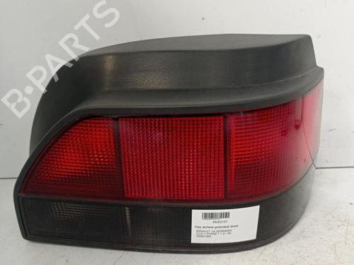 Piloto trasero derecho RENAULT CLIO I (B/C57_, 5/357_) 1.2 (B/C/S57A, B/C57S, 5/357F, 5/357J, 5/357L, 5/357R) (58 hp) 30021749