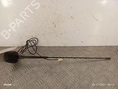 antennabase-renault-megane-iv-grandtour-k9amn_-2016-37866808 main image