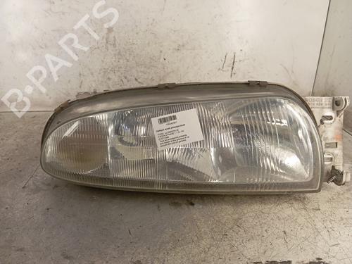 Lyskaster høyre FORD FIESTA IV (JA_, JB_) 1.3 i (60 hp) 30023511