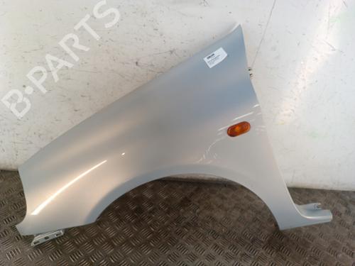 Forskærm venstre RENAULT CLIO II (BB_, CB_) 1.2 (BB0A, BB0F, BB10, BB1K, BB28, BB2D, BB2H, CB0A,... (58 hp) 30023719