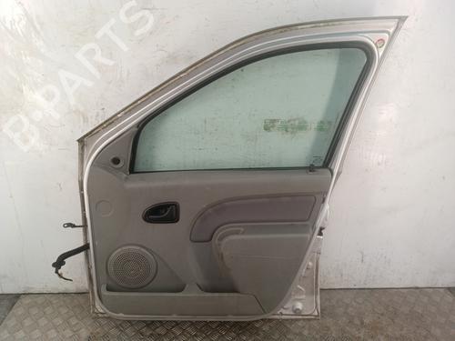 Used Right front door Right front door 37021996 37021996