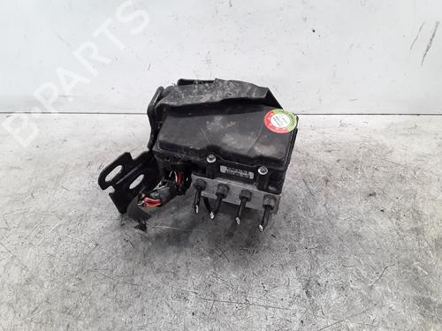 Used ABS pump ABS pump FIAT QUBO (225_) 1.3 D Multijet (225CXB1A, 225AXB1A, 225CXB11, 225AXB11,... (75 hp) 30025805 30025805