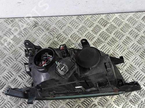 Used Left headlight TOYOTA AVENSIS (_T22_) 2.0 TD (CT220_, CT220R) (90 hp) 30016661