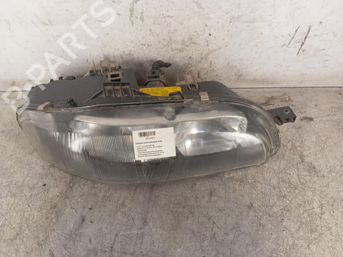Used Right headlight FIAT BRAVO I (182_) 1.9 JTD 105 (105 hp) 30014312