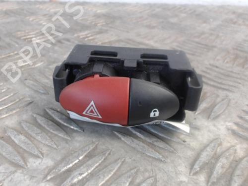 Used Warning switch Warning switch RENAULT TWINGO II (CN0_) 1.5 dCi (CN0E) (64 hp) 30022620 30022620