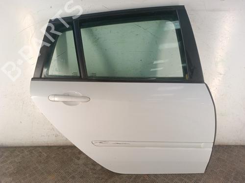Dør højre bagtil Dør højre bagtil RENAULT LAGUNA III Grandtour (KT0/1) 2.0 dCi (KT01, KT08, KT09, KT0K, KT12, KT1D, KT1W) (150 hp) 30023487 30023487
