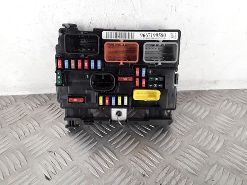 Used Fuse box PEUGEOT 207 (WA_, WC_) 1.6 16V VTi (120 hp) 30201395