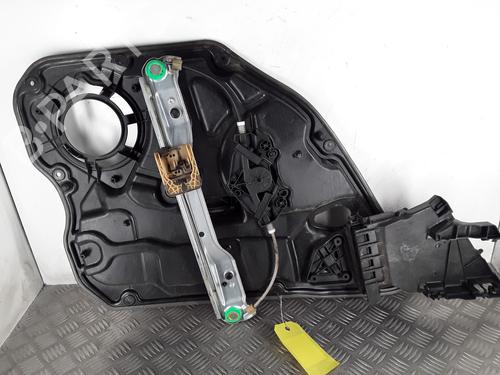 Lève-vitre arrière droit VOLVO V60 I (155) 1.6 DRIVe (114 hp) 30907393