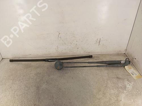 Used Front windshield wiper arm Front windshield wiper arm RENAULT TWINGO I (C06_) 1.2 (C066, C068) (58 hp) 30014563 30014563