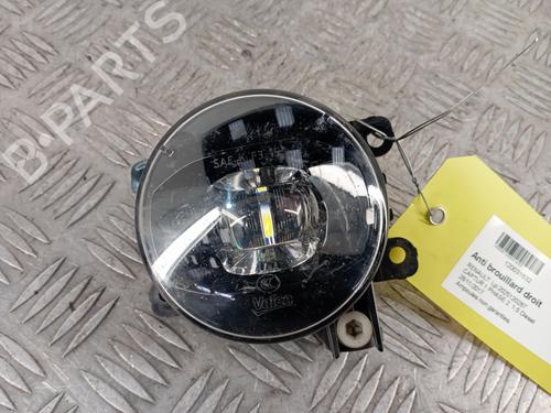 Højre Foran Tågelygte RENAULT CAPTUR I (J5_, H5_) 1.5 dCi 90 (J5N4, J5M5, J5MW, J5M6, J5AL, J5AJ) (90 hp) 32138591