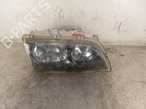 Lyskaster høyre VOLVO S40 I (644) 1.9 DI (95 hp) 30019959