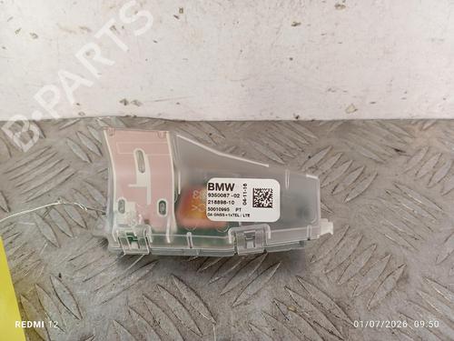 Base antenna Base antenna BMW 1 (F20) 114 d (95 hp) 36967077 36967077