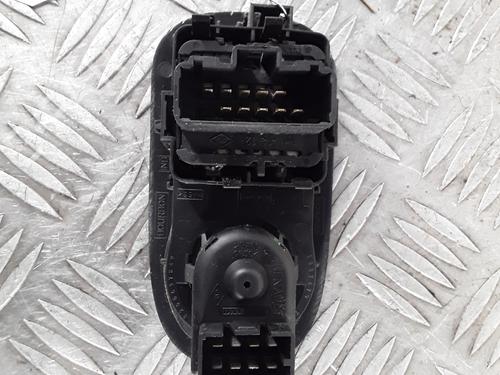 Used Left front window switch Left front window switch RENAULT KANGOO / GRAND KANGOO II (KW0/1_) 1.5 dCi 90 (KW05, KW08, KW0G, KW11) (90 hp) 30614985 30614985