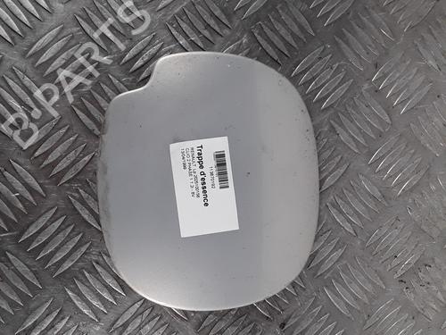 Used Fuel flap RENAULT CLIO II (BB_, CB_) 1.2 (BB0A, BB0F, BB10, BB1K, BB28, BB2D, BB2H, CB0A,... (58 hp) 30007298