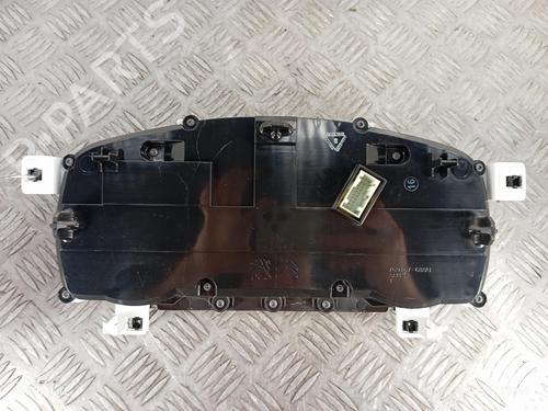 Used Instrument cluster Instrument cluster 37716013 37716013
