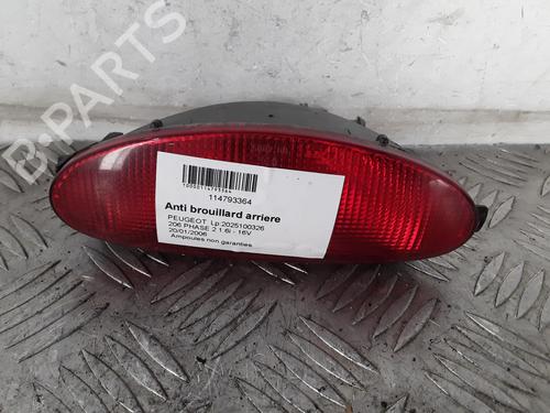 Feu de brouillard arrière PEUGEOT 206 Hatchback (2A/C) 1.6 16V (109 hp) 30536135