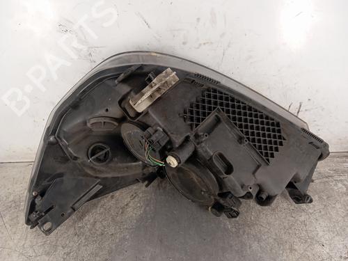 Used Right headlight Right headlight RENAULT ESPACE IV (JK0/1_) 1.9 dCi (JK0U) (116 hp) 30018028 30018028