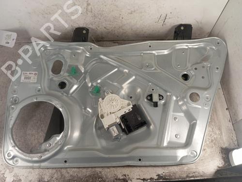 Vindusheismekanisme høyre foran VW TIGUAN (5N_) 2.0 TDI (140 hp) 30012418