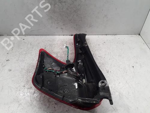 Used Right taillight NISSAN JUKE (F15) 1.5 dCi (110 hp) 30009658