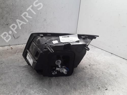 Used Left tailgate light Left tailgate light PEUGEOT 3008 II SUV (MC_, MR_, MJ_, M4_) Hybrid4 (M45GBU) (299 hp) 33693669 33693669