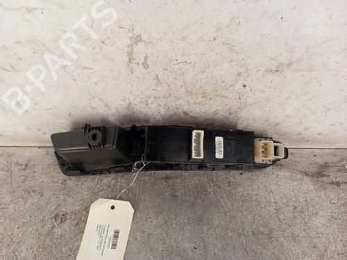Left front window switch HYUNDAI i20 II (GB, IB) 1.2 | BP30019699I27