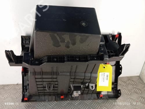 Used Glove box Glove box RENAULT ARKANA I (LCM_, LDN_) 1.6 E-TECH 145 (LDMU) (143 hp) 40056762 40056762