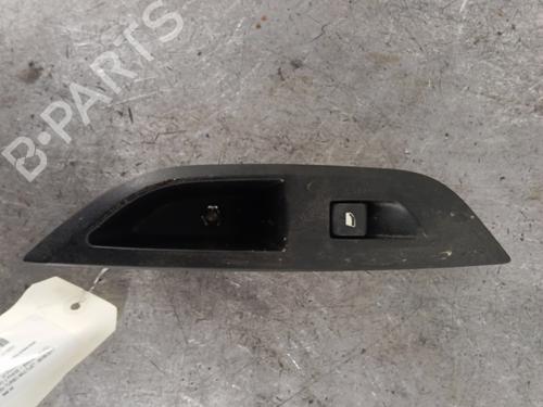 Used Right rear window switch Right rear window switch FIAT TIPO Estate (356_, 357_) 1.6 D (356WXG1B) (120 hp) 30025171 30025171