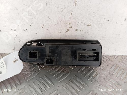Used Left front window switch Left front window switch 38778452 38778452