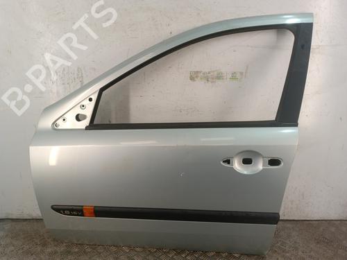 Used Left front door RENAULT LAGUNA II (BG0/1_) 1.8 16V (BG04, BG0B, BG0C, BG0V) (117 hp) 32386526