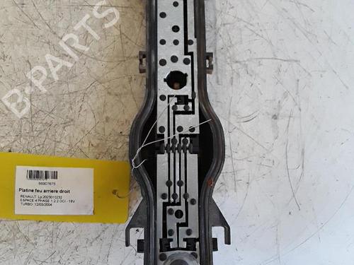 Portalamparas RENAULT ESPACE IV (JK0/1_) 2.2 dCi (JK0H) (150 hp) 30021925