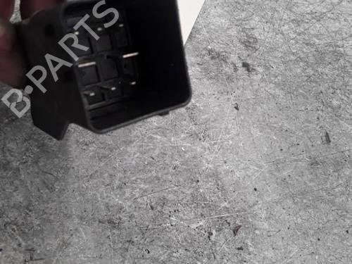 Used Electronic module PEUGEOT 2008 I (CU_) 1.6 HDi (92 hp) 30019199