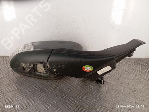 Retrovisor direito Retrovisor direito VOLVO C30 (533) D2 (115 hp) 34358867 34358867