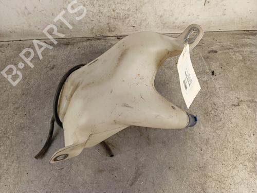 Used Windscreen washer tank Windscreen washer tank 30018211 30018211